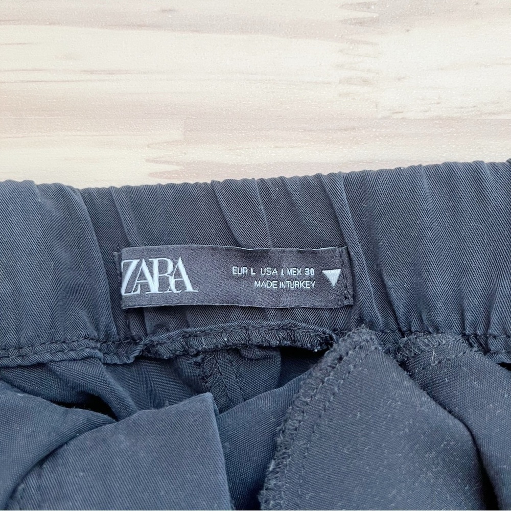 Zara High Waisted Paperbag Shorts in Black/Charcoal Grey, Size Large - Picture 3 of 8